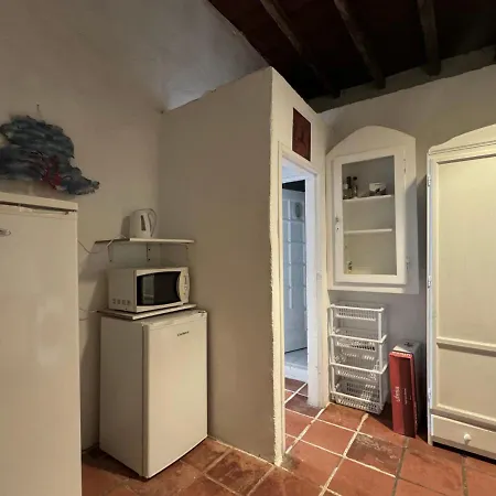 Antigua Casa Del Cura